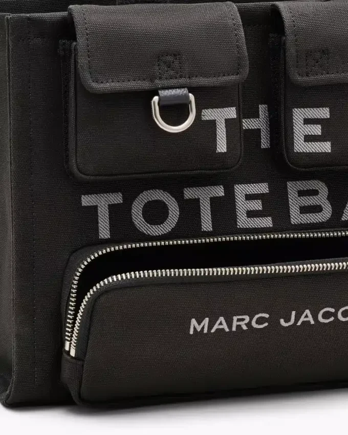 The mittelgroße Tote Bag aus Cargo-Canvas