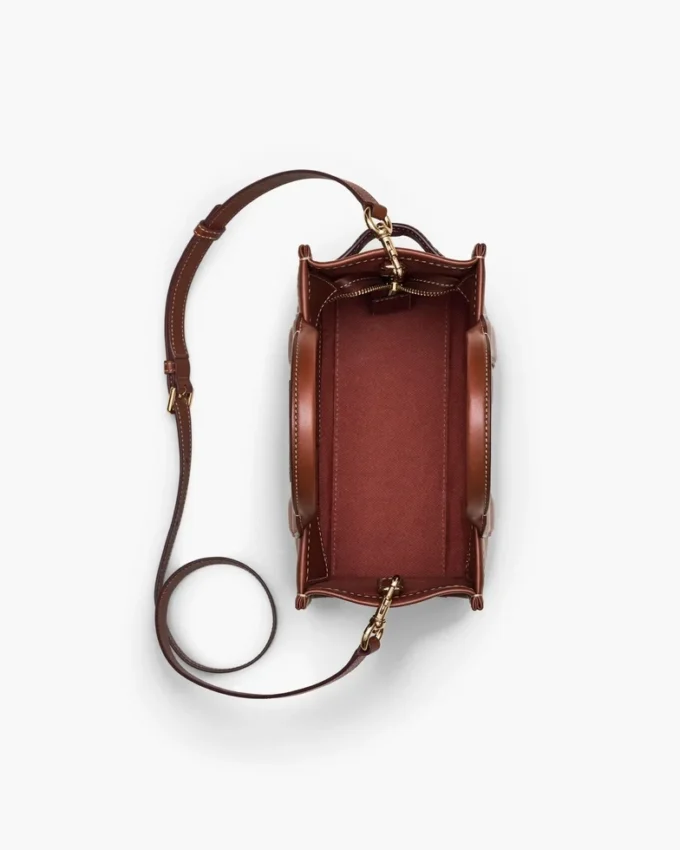 The small leather Tote Bag from A.P.C. X Marc Jacobs The small leather Tote Bag from A.P.C. X Marc Jacobs