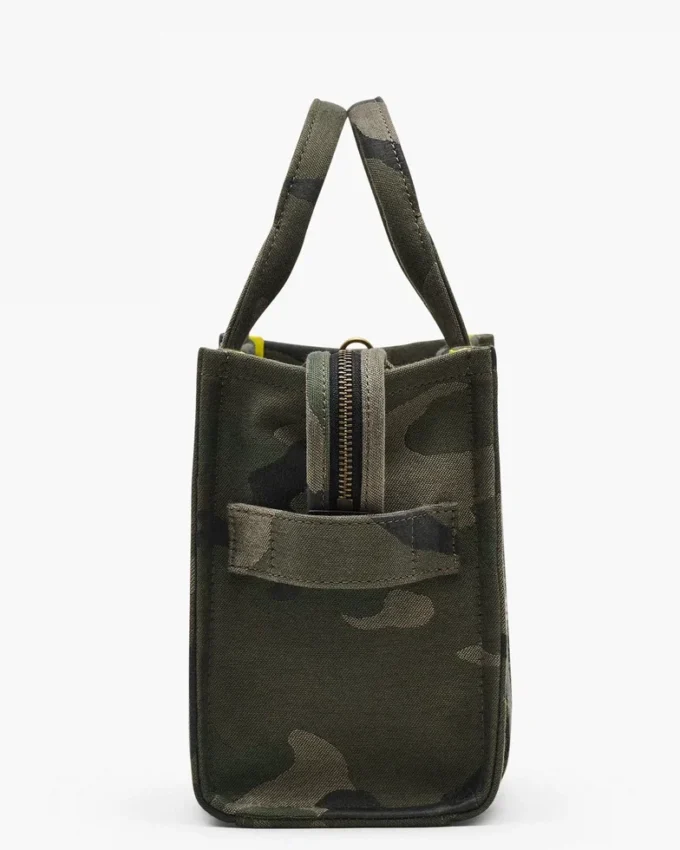 The small Tote Bag made from Jacquard fabric with camouflage pattern The small Tote Bag made from Jacquard fabric with camouflage pattern