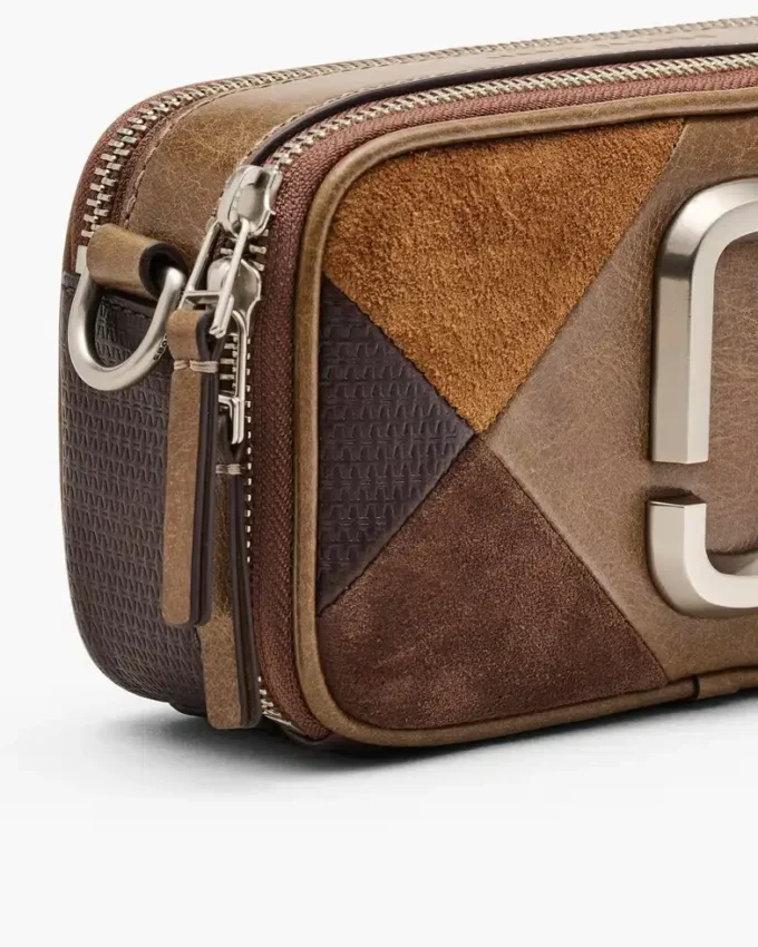 The Snapshot-Tasche aus Wildleder The Snapshot-Tasche aus Wildleder