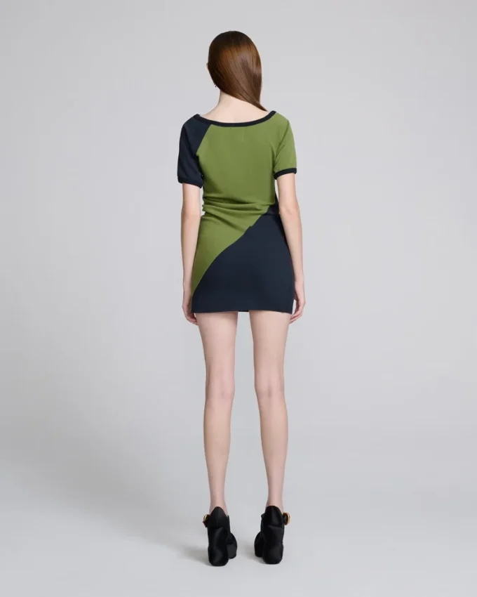 Twisted-T-Shirt-Kleid